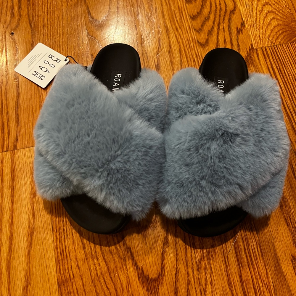 ROAM Cloud Slippers in Blue